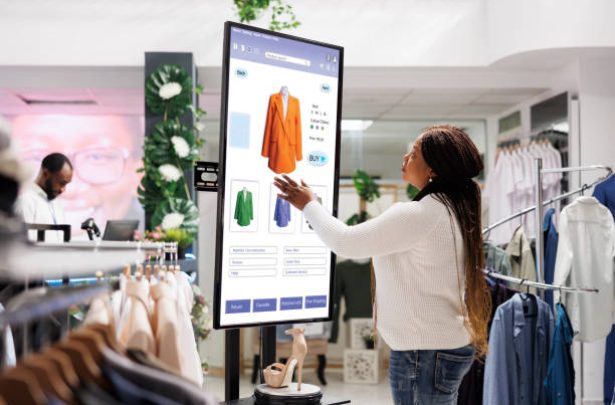 interactive LCD retail digital signage